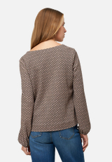 Bluse mit grafischem Print / Modellfoto Rückseite