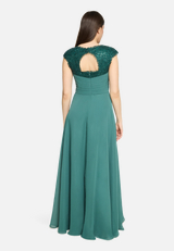 Abendkleid mit Pailletten / Modellfoto Rückseite