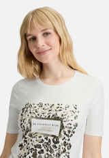 Basic Shirt mit Aufdruck / Detailbild