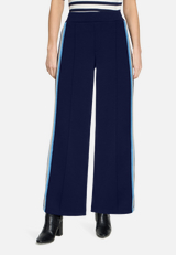 Casual-Hose mit Galonstreifen / Modellfoto Vorderseite