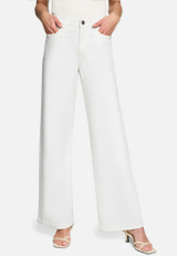 Wide-Leg Jeans  Style Witney 32 Inch  / Modellfoto Vorderseite