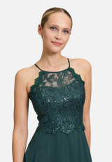 Abendkleid rückenfrei / Detailbild