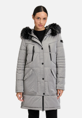 Steppjacke mit Kapuze / Modellfoto Vorderseite