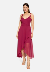 Abendkleid mit Volant / Modellfoto Vorderseite