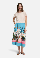 Schlupfrock mit Print / Modellfoto Vorderseite (Outfit)