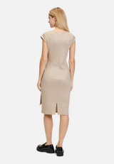 Jerseykleid mit Lurexfaden / Modellfoto Rückseite
