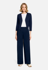 Bolero-Jacke mit 3/4 Arm / Modellfoto Vorderseite (Outfit)