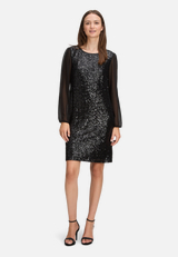 Partykleid mit Pailletten / Modellfoto Vorderseite (Outfit)