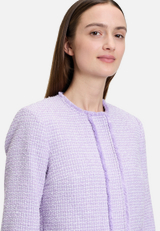 Bolero-Jacke mit aufgesetzten Taschen / Detailbild