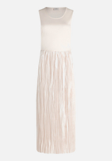 Basic-Kleid mit Plissee / Vorderseite