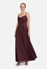Abendkleid mit Wasserfallausschnitt / Modellfoto Vorderseite