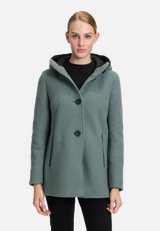 Wolljacke mit Kapuze / Modellfoto Vorderseite