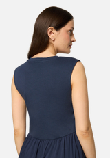 Casual-Kleid mit Eingrifftaschen / Detailbild