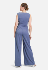 Jumpsuit mit weitem Bein / Modellfoto Rückseite