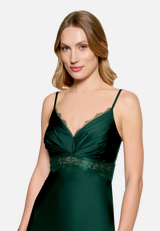 Abendkleid schmal geschnitten / Detailbild