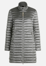 Steppjacke mit Reißverschlusstaschen / Vorderseite