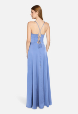 Abendkleid mit Wasserfallausschnitt / Modellfoto Rückseite
