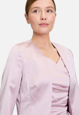 Bolero-Jacke mit Kellerfalten / Detailbild