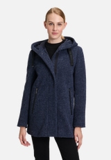 Wolljacke mit Kapuze / Modellfoto Vorderseite
