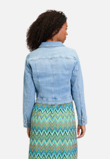 Jeansjacke langarm / Modellfoto Rückseite