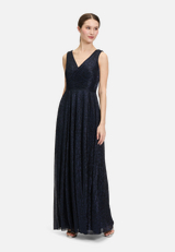 Abendkleid mit Plissee / Modellfoto Vorderseite