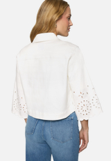 Blazer-Jacke  mit Lochmuster / Modellfoto Rückseite