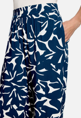 Stoffhose mit Blumenmuster  / Detailbild