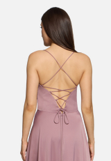 Abendkleid mit Wasserfallausschnitt / Detailbild