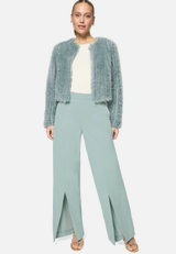 Blazer-Jacke  mit Struktur / Modellfoto Vorderseite (Outfit)