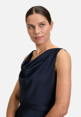 Cocktailkleid mit Wasserfallausschnitt / Detailbild