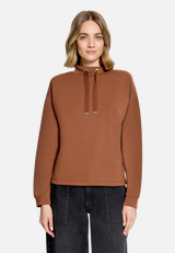 Sweatshirt mit Stehkragen / Modellfoto Vorderseite