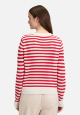 Strickpullover mit Struktur / Modellfoto Rückseite