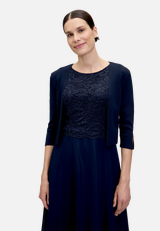 Strickbolero langarm / Modellfoto Vorderseite