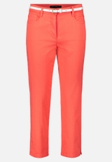 Sommerhose mit Gürtel / Vorderseite
