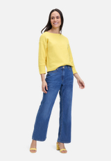 Casual-Hose mit Waschung / Modellfoto Vorderseite (Outfit)