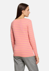 Ringelshirt mit Rundhalsausschnitt / Modellfoto Rückseite
