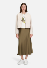 Blouson mit Rippbündchen / Modellfoto Vorderseite (Outfit)
