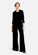 Bolero-Jacke figurbetont / Modellfoto Vorderseite (Outfit)