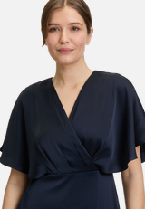 Cocktailkleid mit ausgestelltem Rock / Detailbild
