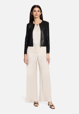 Blazer-Jacke mit Reißverschluss / Modellfoto Vorderseite (Outfit)