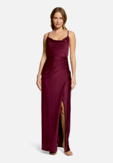 Abendkleid figurbetont / Modellfoto Vorderseite
