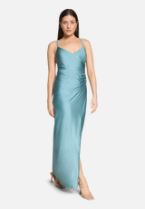 Abendkleid figurbetont / Modellfoto Vorderseite (Outfit)