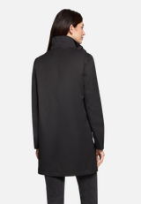 Sommerjacke mit Stehkragen / Modellfoto Rückseite