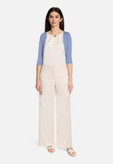 Bolero-Jacke figurbetont / Modellfoto Vorderseite (Outfit)