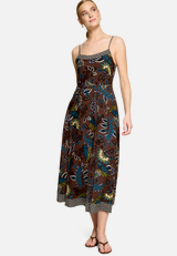 Maxikleid mit floralem Muster  / Modellfoto Vorderseite