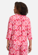 Casual-Bluse mit Rüschen / Modellfoto Rückseite