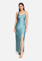 Abendkleid figurbetont / Modellfoto Vorderseite