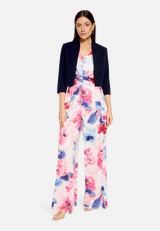 Blazer-Jacke ohne Verschluss / Modellfoto Vorderseite (Outfit)