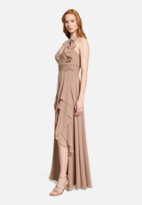 Chiffonkleid mit Volant / Modellfoto Vorderseite (Outfit)