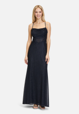 Abendkleid im Glitzer-Look / Modellfoto Vorderseite